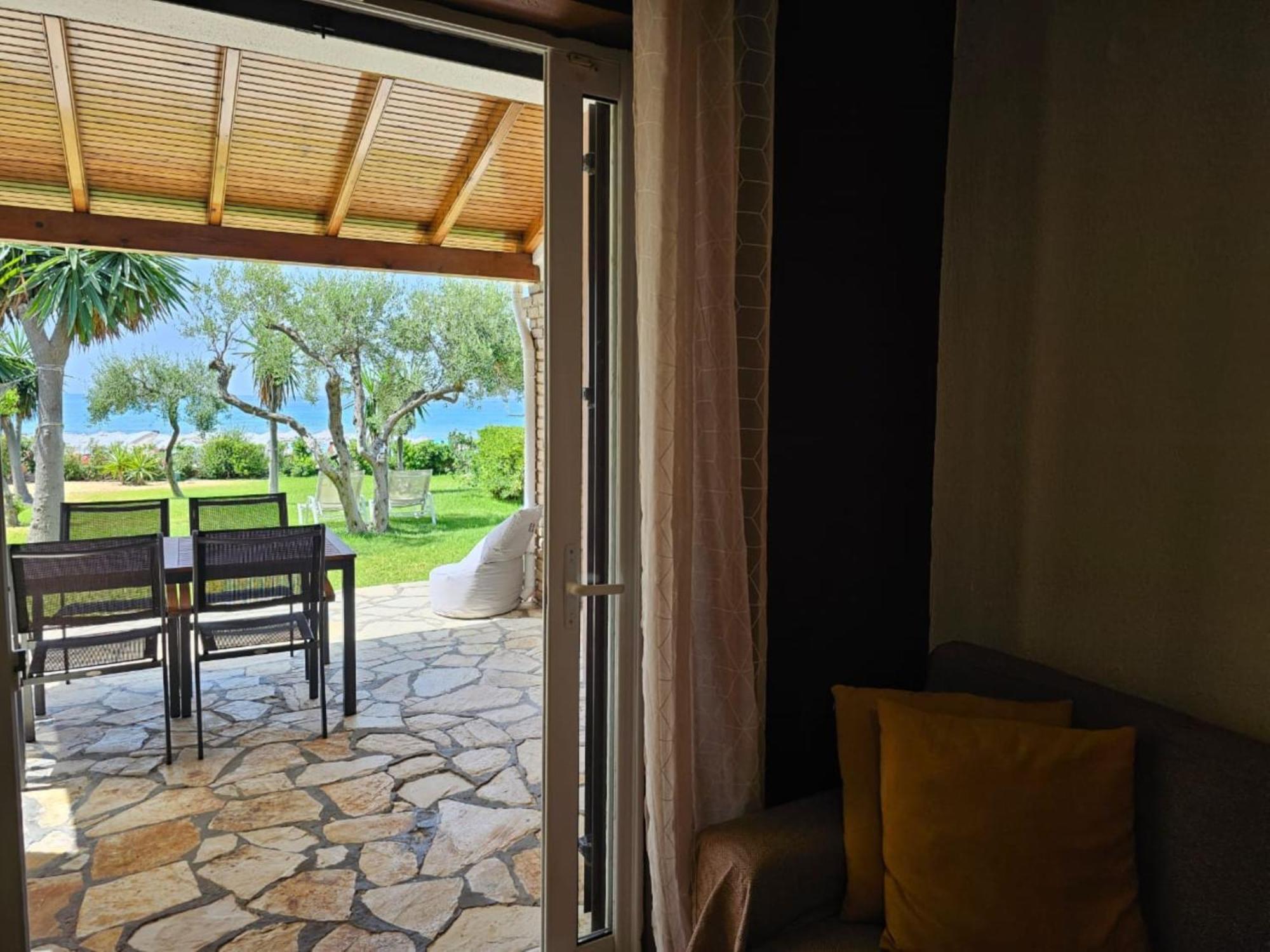 Glyfada Beachfront Apartment A3G Kültér fotó