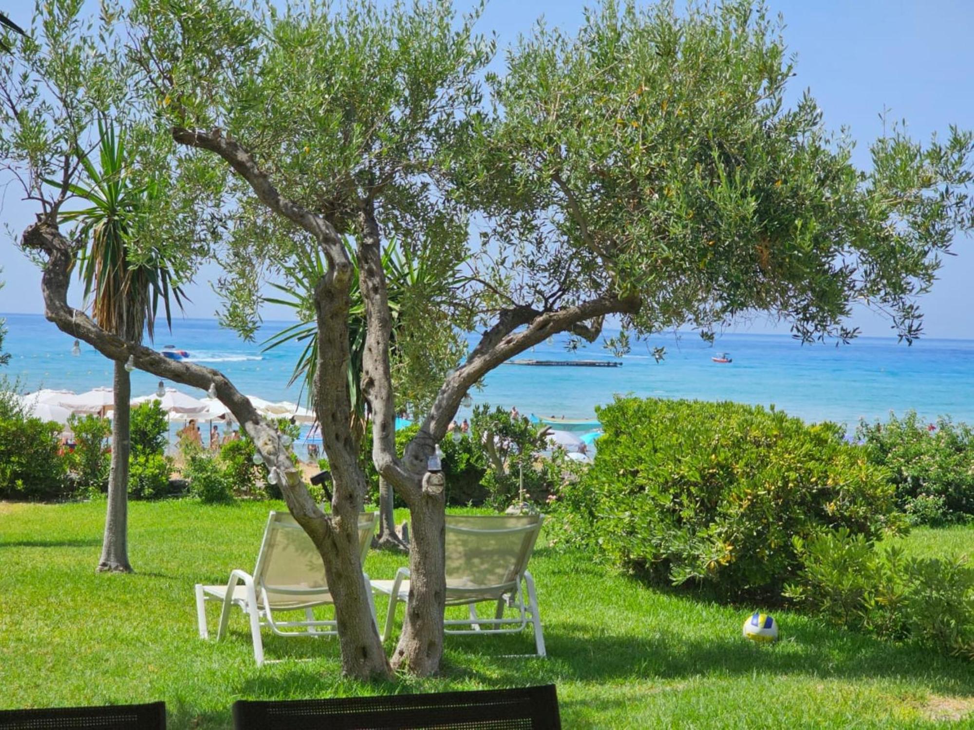 Glyfada Beachfront Apartment A3G Kültér fotó