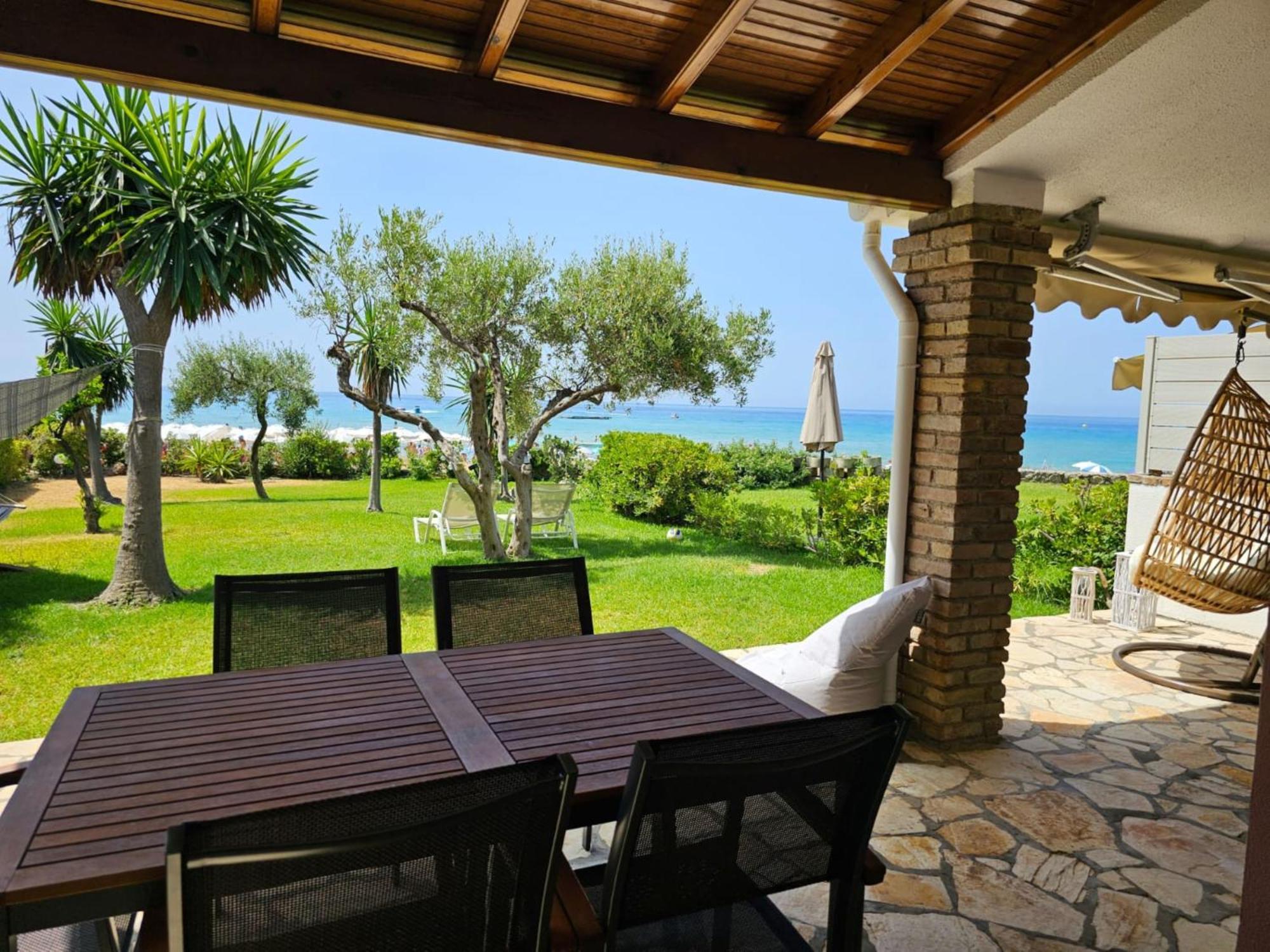 Glyfada Beachfront Apartment A3G Kültér fotó